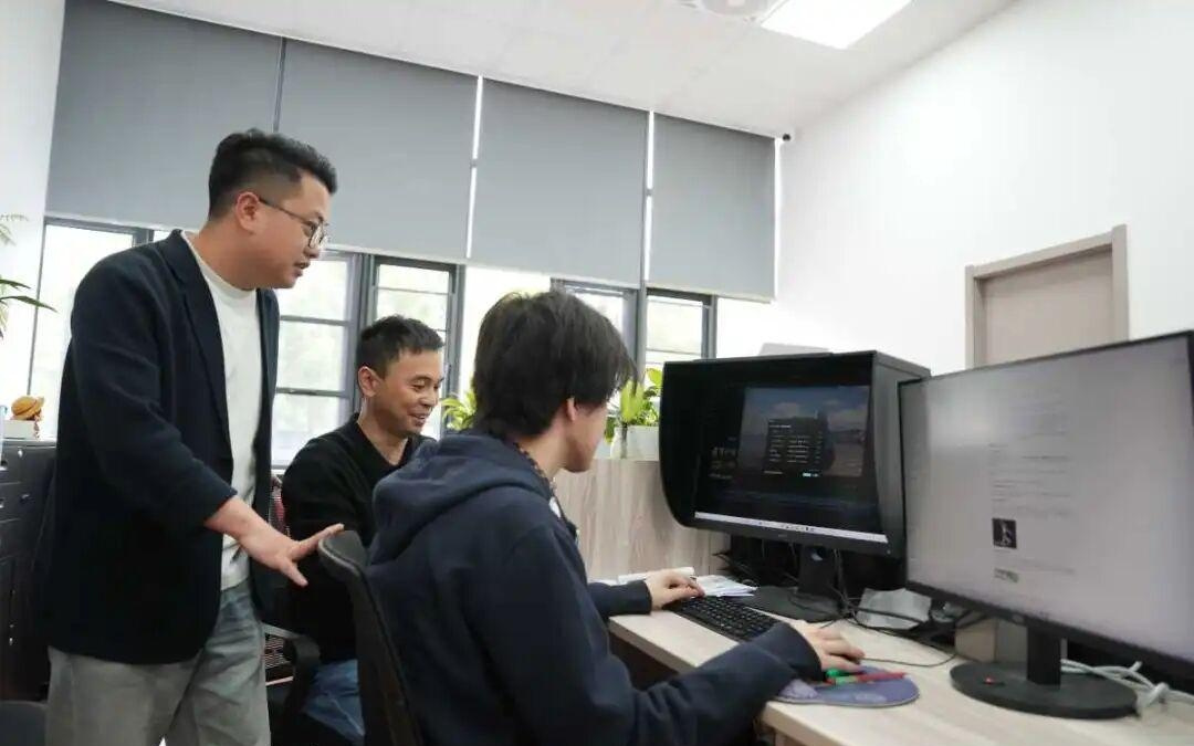 宁波00后小伙零基础杀入AI漫剧赛道，拿下多部爆款