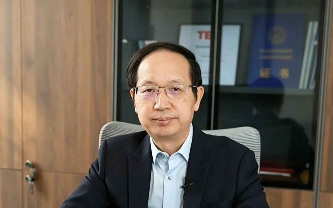 万字长谈丨同济工智院华先胜：工程智能，是 AI 的「成人礼」
