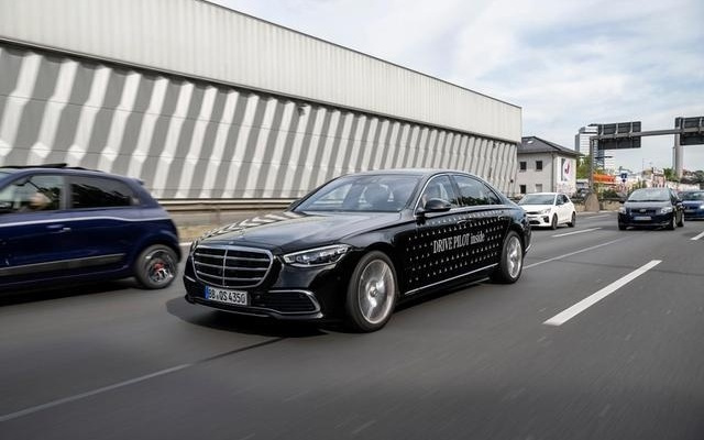 奔驰暂停推出L3级自动驾驶