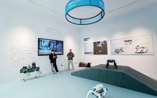 预计可降低企业数字转型成本30%！成都人工智能数字贸易中心项目启动运营