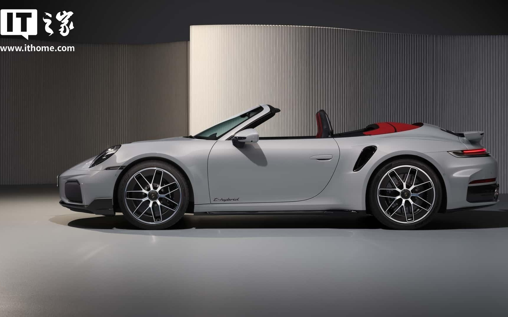 史上最强 911：2026 款保时捷 911 Turbo S 发布，混动系统加持