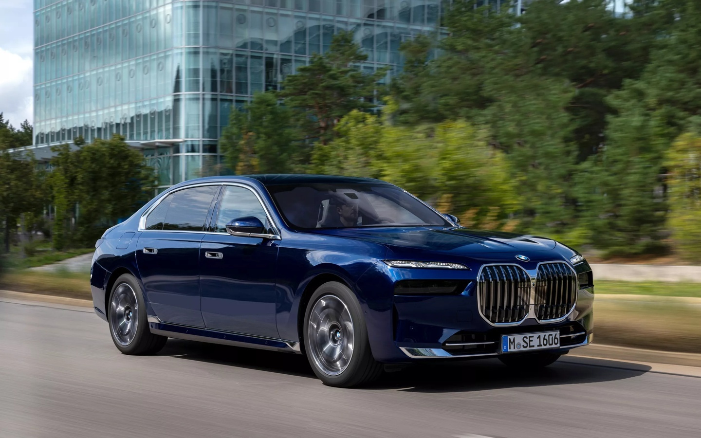 宝马有望重返增程车型市场，消息称7系、X5将首吃螃蟹