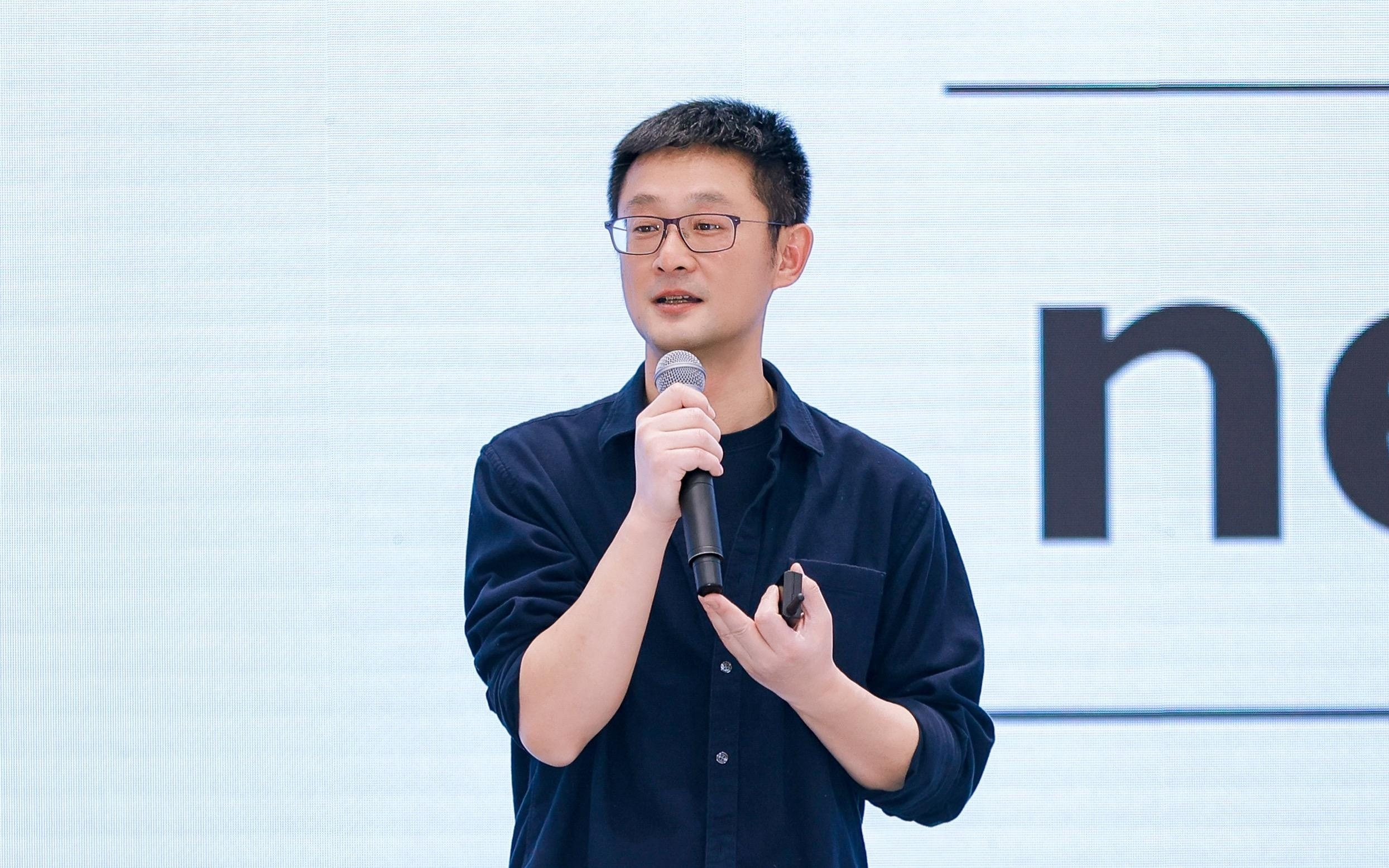 离开小冰后,李笛重回大模型牌桌