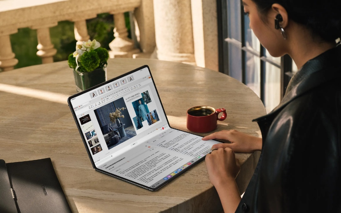 瑞红登场，华为MateBook Fold非凡大师鸿蒙折叠电脑新色官宣