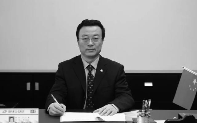 兵科院原副院长王小鹏因突发疾病逝世，曾对光电稳瞄与跟踪技术做出贡献