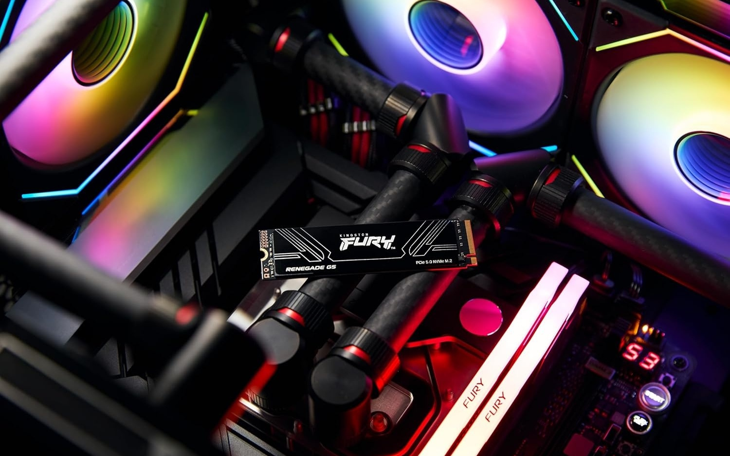 金士顿推出 8TB 版本 FURY Renegade G5 固态硬盘：双面存储