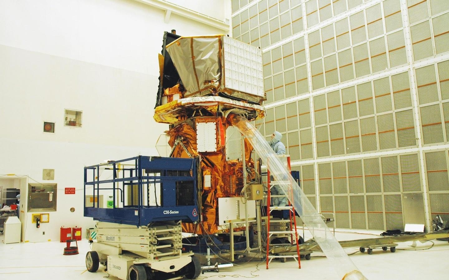 40人团队拯救美国宇航局约5亿资产，雨燕天文卫星救援倒计时