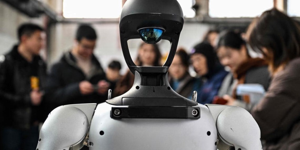 美国不能让中国主导机器人世界