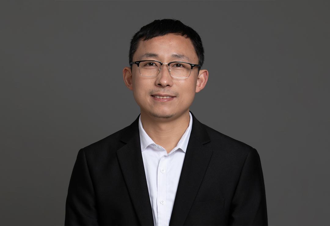 科学家合成超薄硫族化物薄膜，在2英寸晶圆级实现1nm薄膜生长