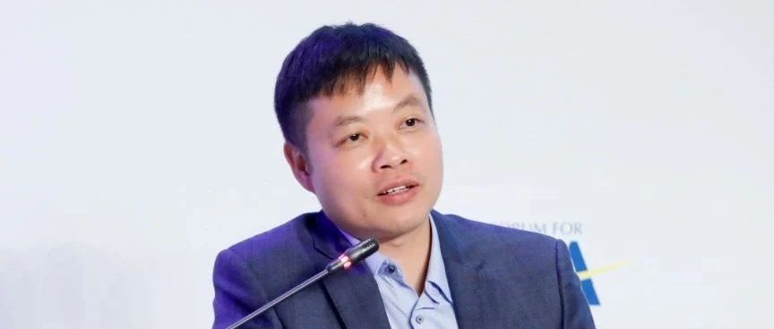 何小鹏回应当初为何劝雷军造车