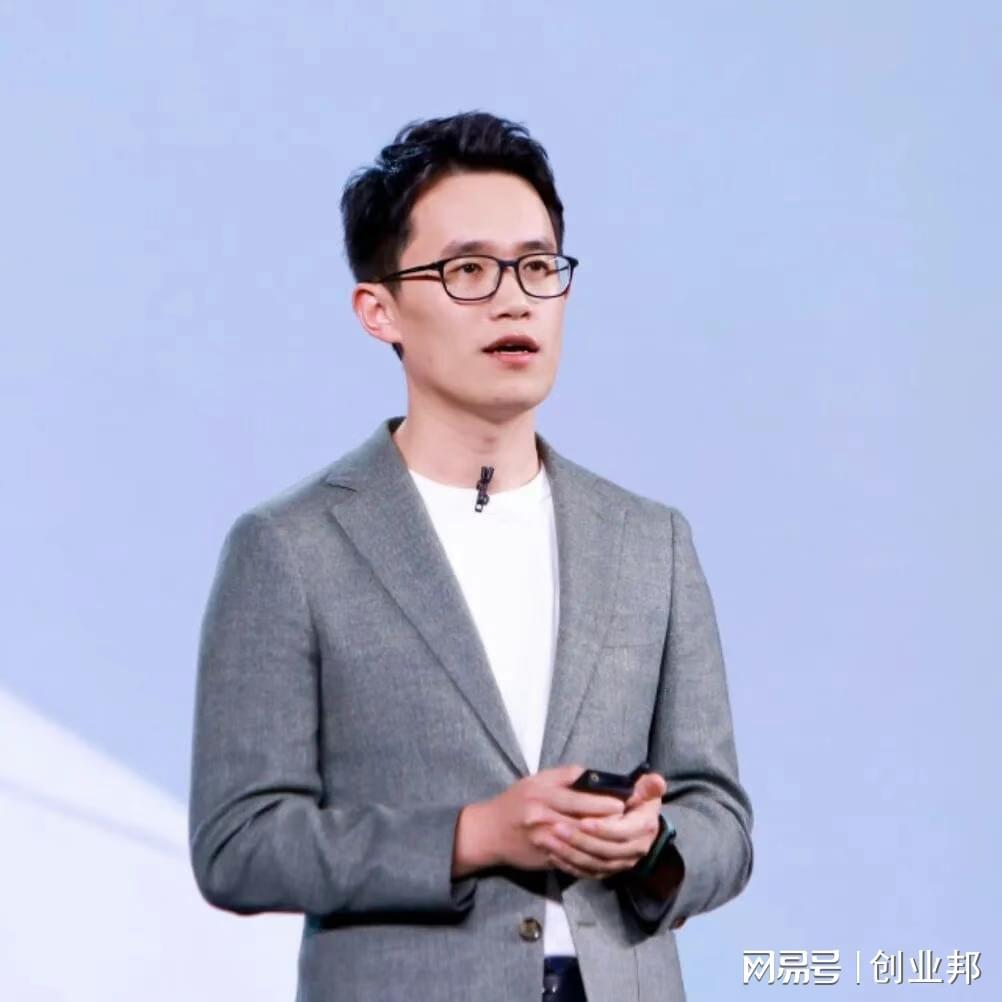 小米王腾回应因泄密被辞退；比亚迪起诉长城坦克CEO常尧丨邦早报