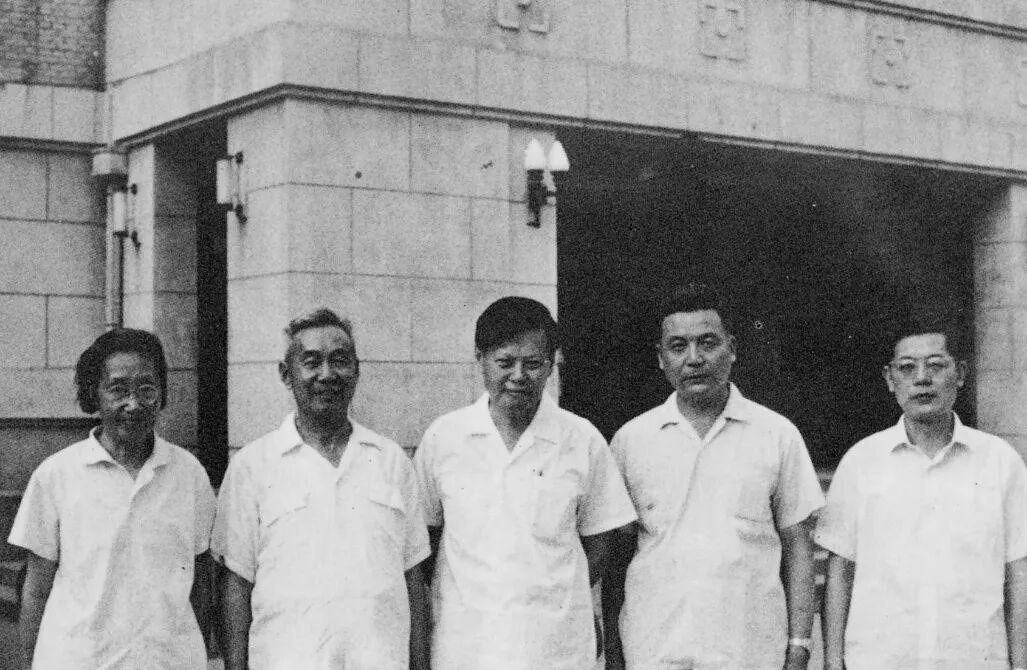 杨振宁：稼先，后50年，我们千里“共同途”