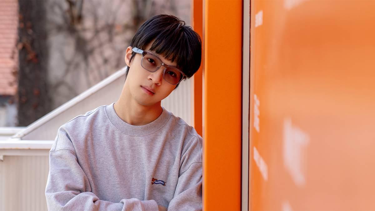 到手价 1699 元！不务正业的理想，造了副最好的 AI 眼镜