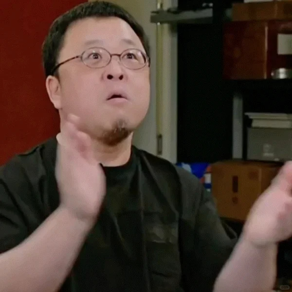 锤子便签广告引骂战？罗永浩回应怒怼：谁欠你的了
