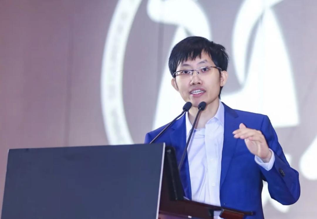 估值破万亿，1845亿梁文锋和他的DeepSeek近况如何？