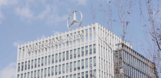 化解端到端“黑盒”，奔驰和AI建立信任的三部曲