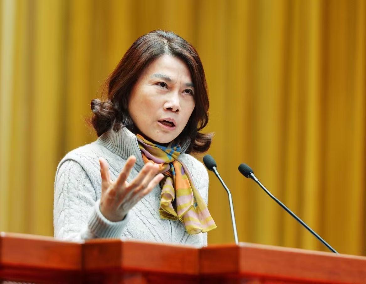 董明珠开撕铝代铜：不是降本是坑人！一年5000电费变1万