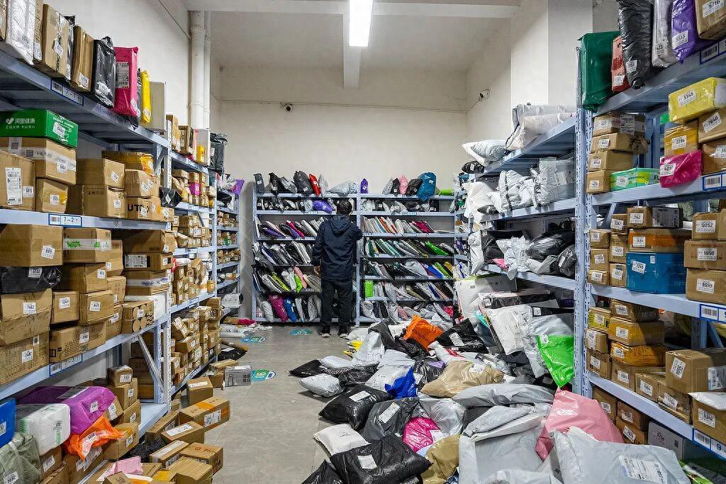 躺赚神话，凉了？