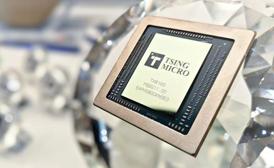 英伟达重注Groq背后，中美疯抢同一个未来