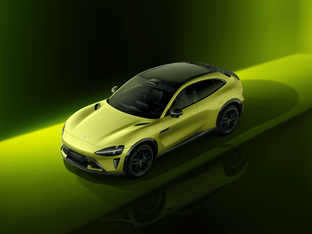 小米的AB面:流量场的争议与竞技场的心力