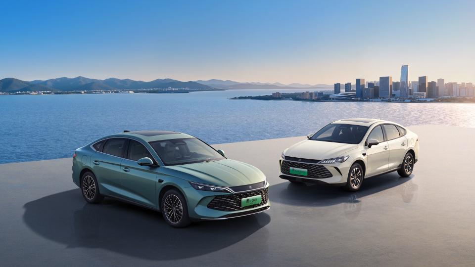 8.98万起，比亚迪秦家族集体焕新，「家轿卷王」来了