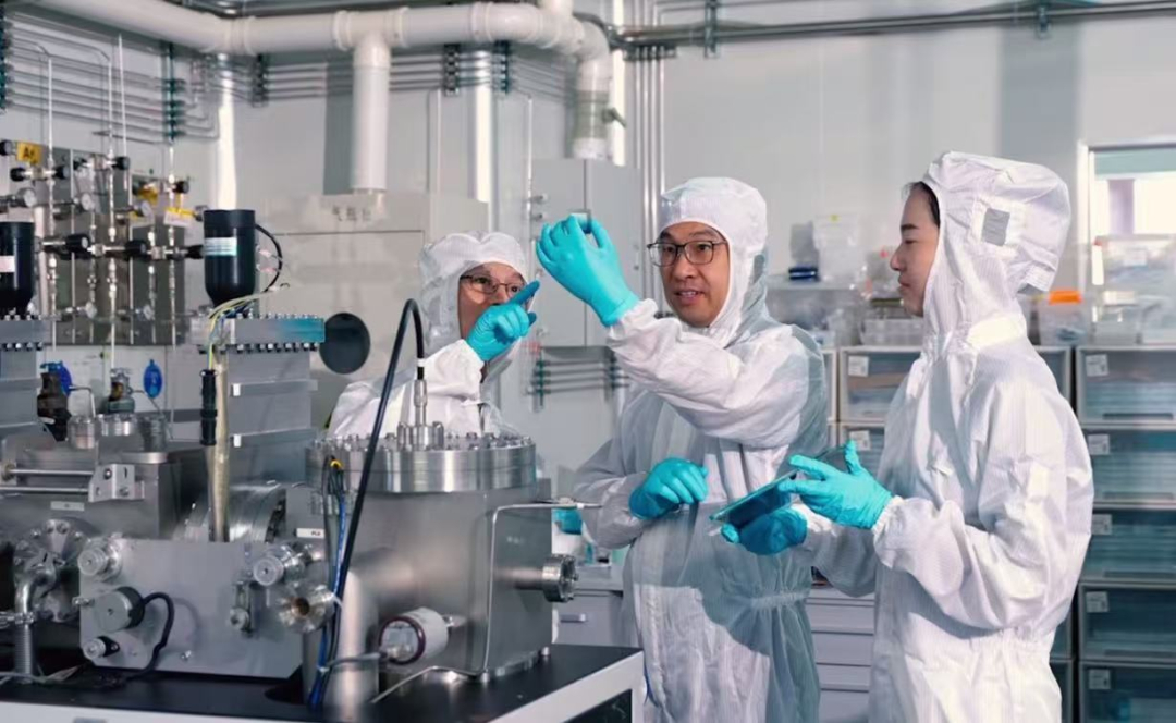 中国光伏技术新突破：宁波材料所实现26.09%转换效率双面电池