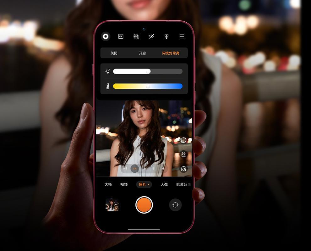 外置闪光灯卷土重来，「物理外挂」才是手机影像终极答案？