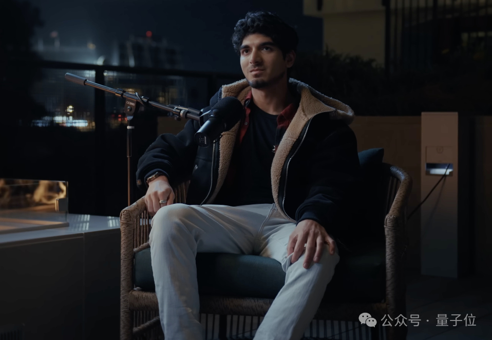 xAI工程师播客聊太嗨，马斯克解雇了他