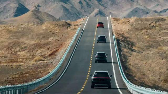 2026新势力开局:鸿蒙小米登顶,蔚小理刹车