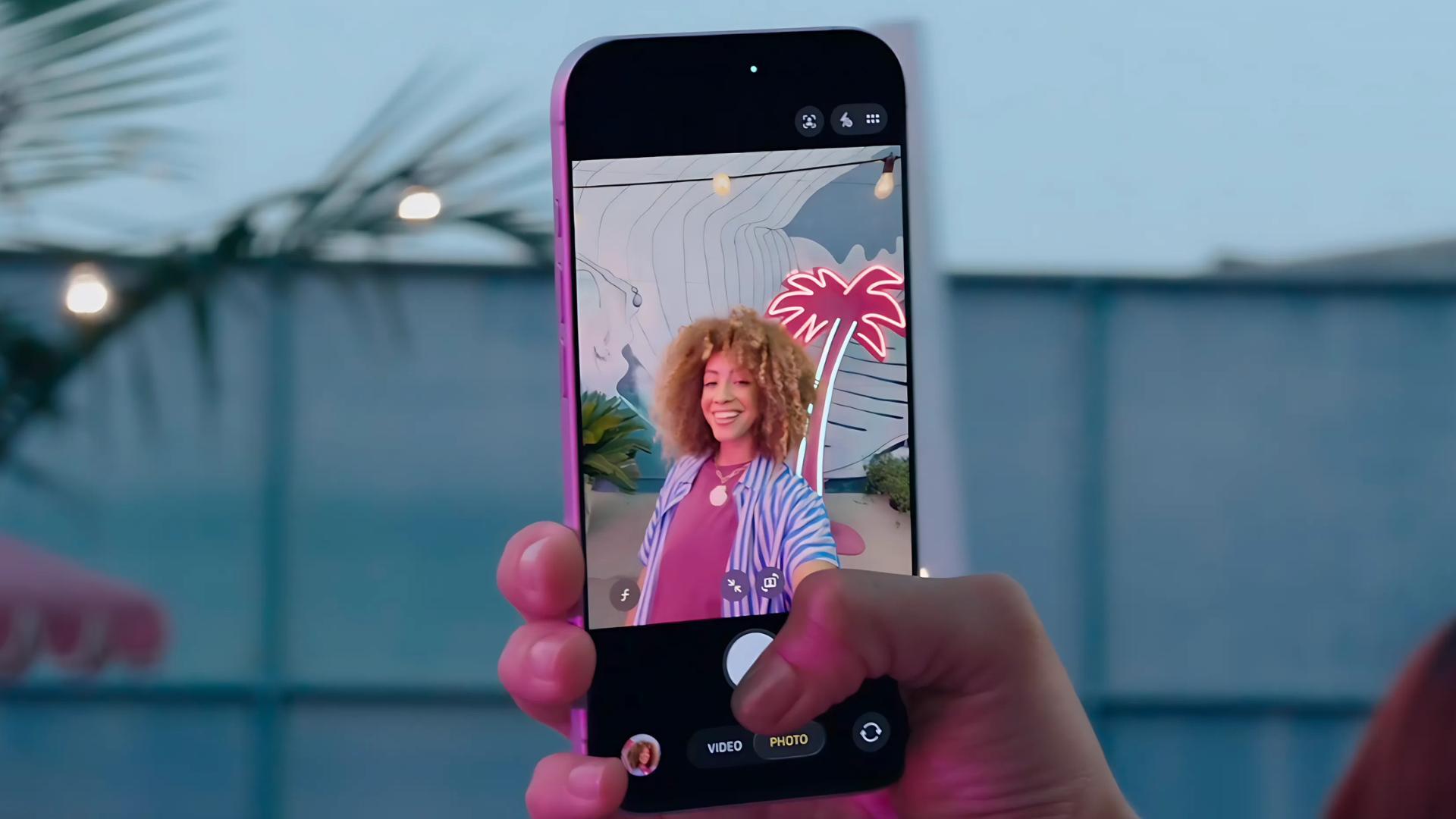 又抄作业？看着苹果带火的「方形前置」，安卓阵营彻底坐不住了！