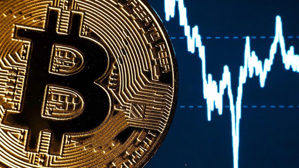 加密货币整体下跌：比特币一度跌破6.5万美元，超13万人爆仓