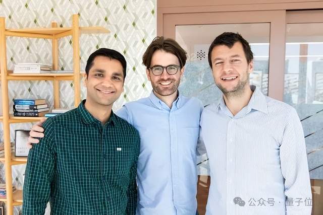 扩散模型成最快深度思考！告别自回归每秒1009个tokens