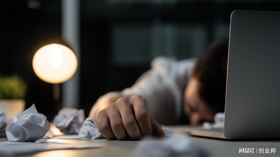 米哈游发文回应员工意外离世；OpenAI获1100亿美元新投资丨邦早报