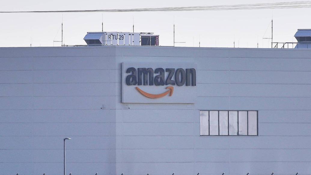 亚马逊CEO:产业界正经历转型期,未来许多岗位不再需要堆人力