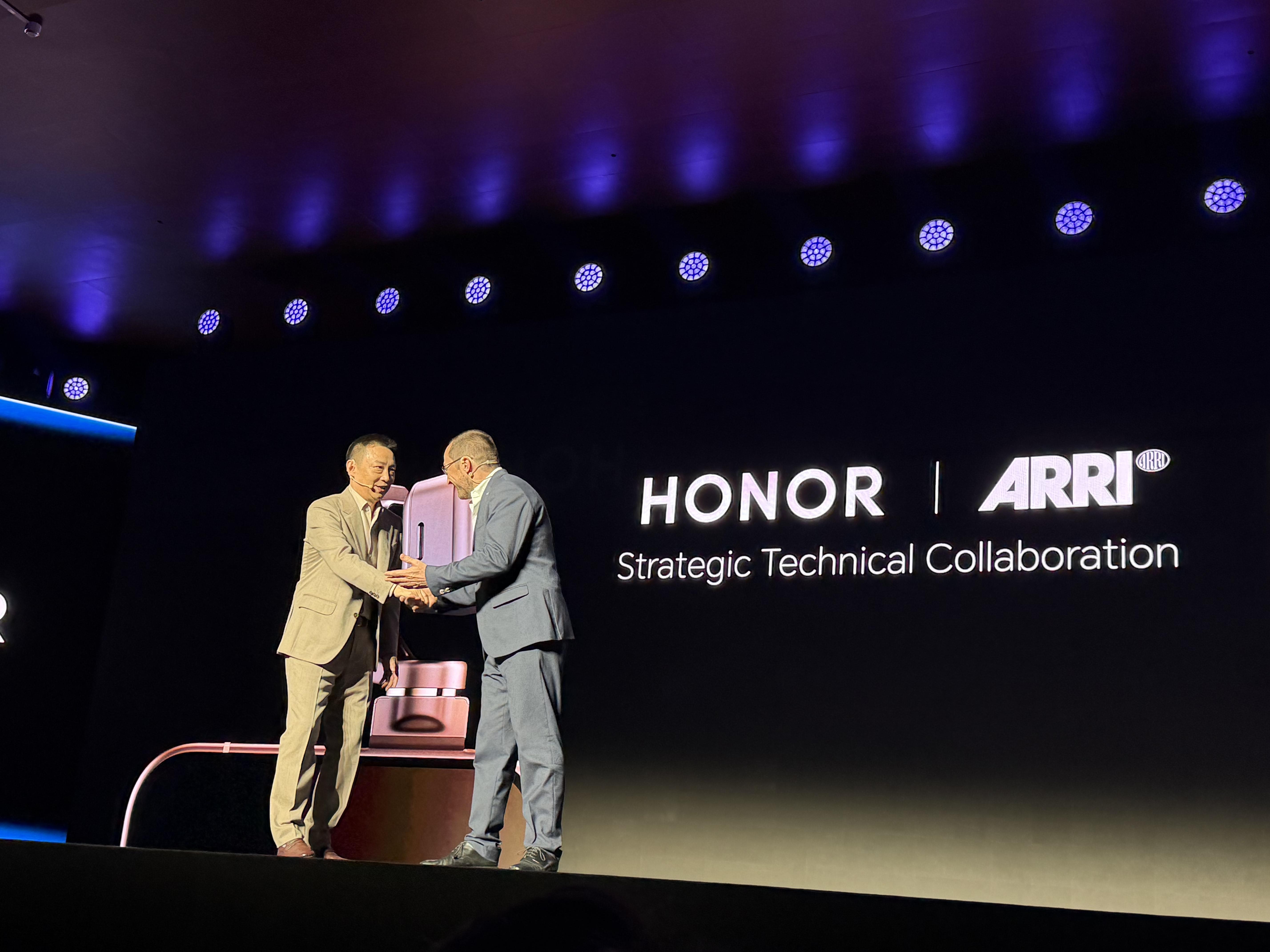 荣耀与阿莱达成战略技术合作 共创未来移动影像新标准