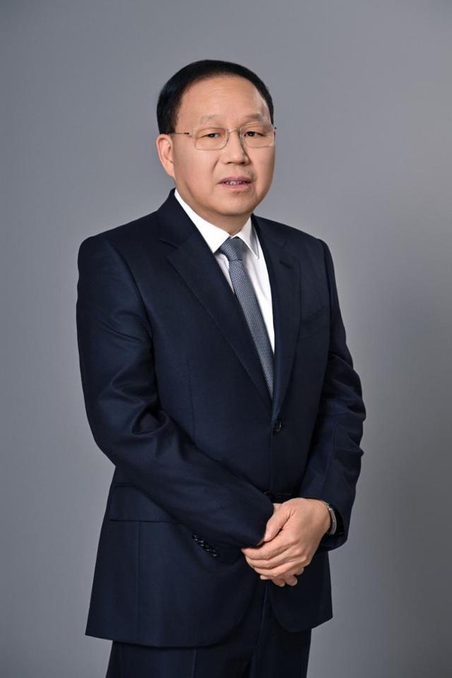 张兴海委员:最关心新能源汽车产业高质量发展