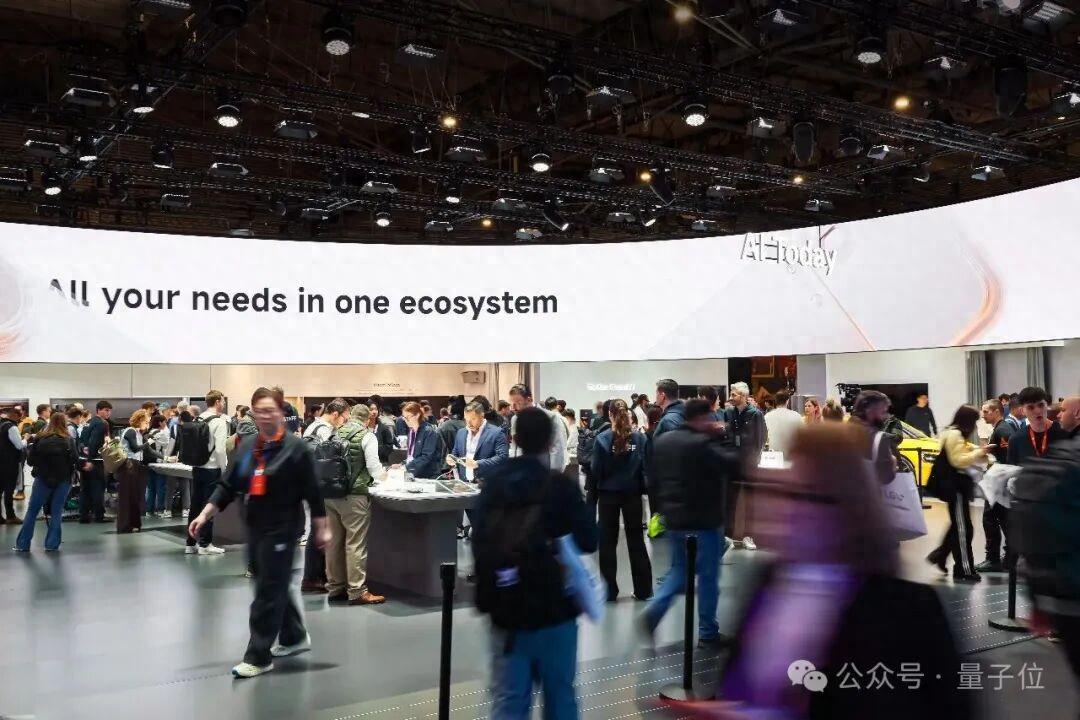 这届MWC真成了中国AI主场，小米直接让AI接管物理世界了