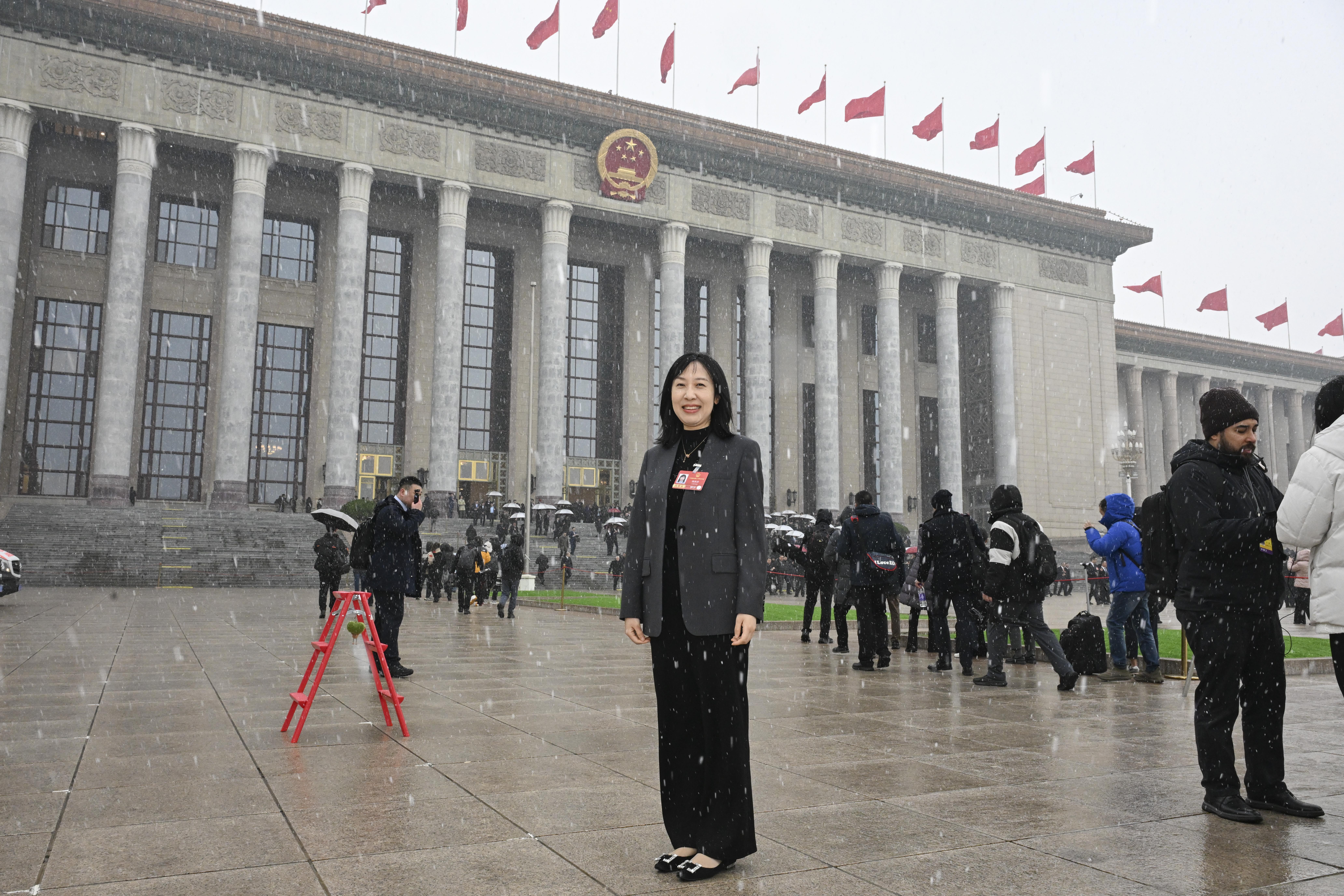 【财眼观两会】智驾失误导致驾驶员受伤，人大代表建言纳入三者险