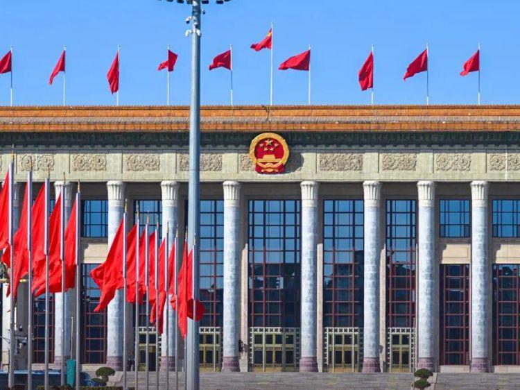 今年两会上这些企业家，关注人工智能话题