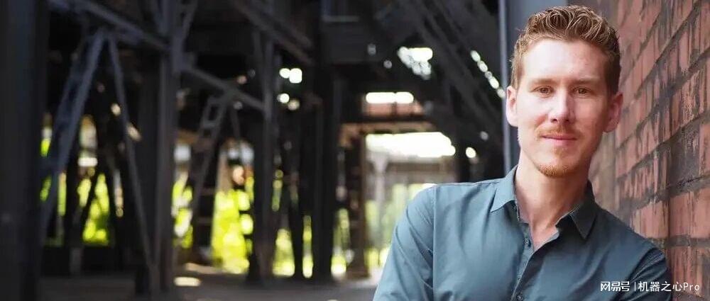 DeepSeek、GPT、Qwen,所有大模型架构图都有,Karpathy：宝藏画廊