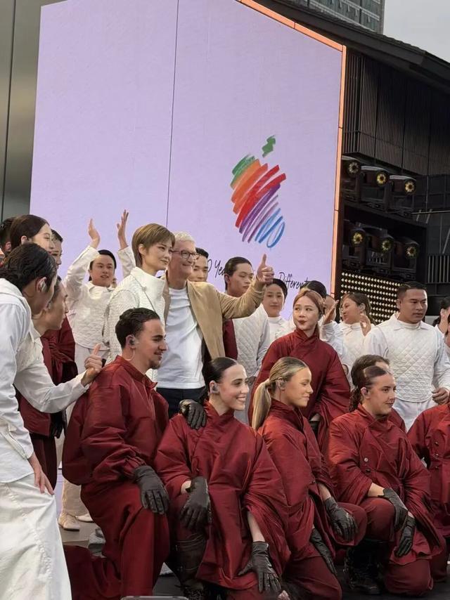 苹果CEO库克年内首次访华