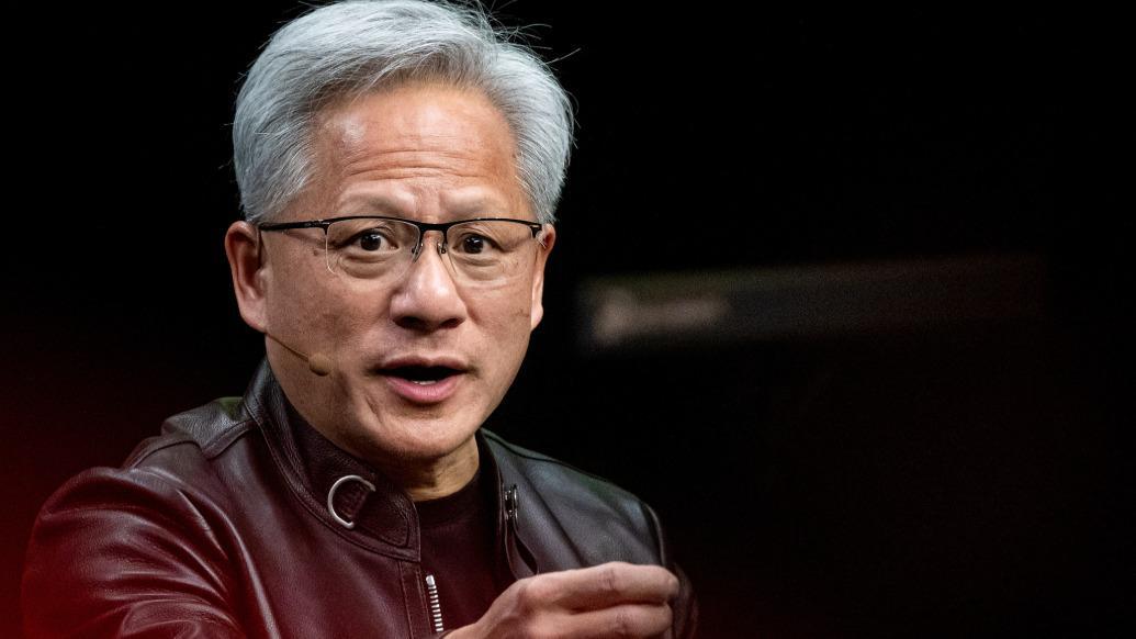 黄仁勋：科技领袖应避免制造AI恐慌，这项技术“太重要了”