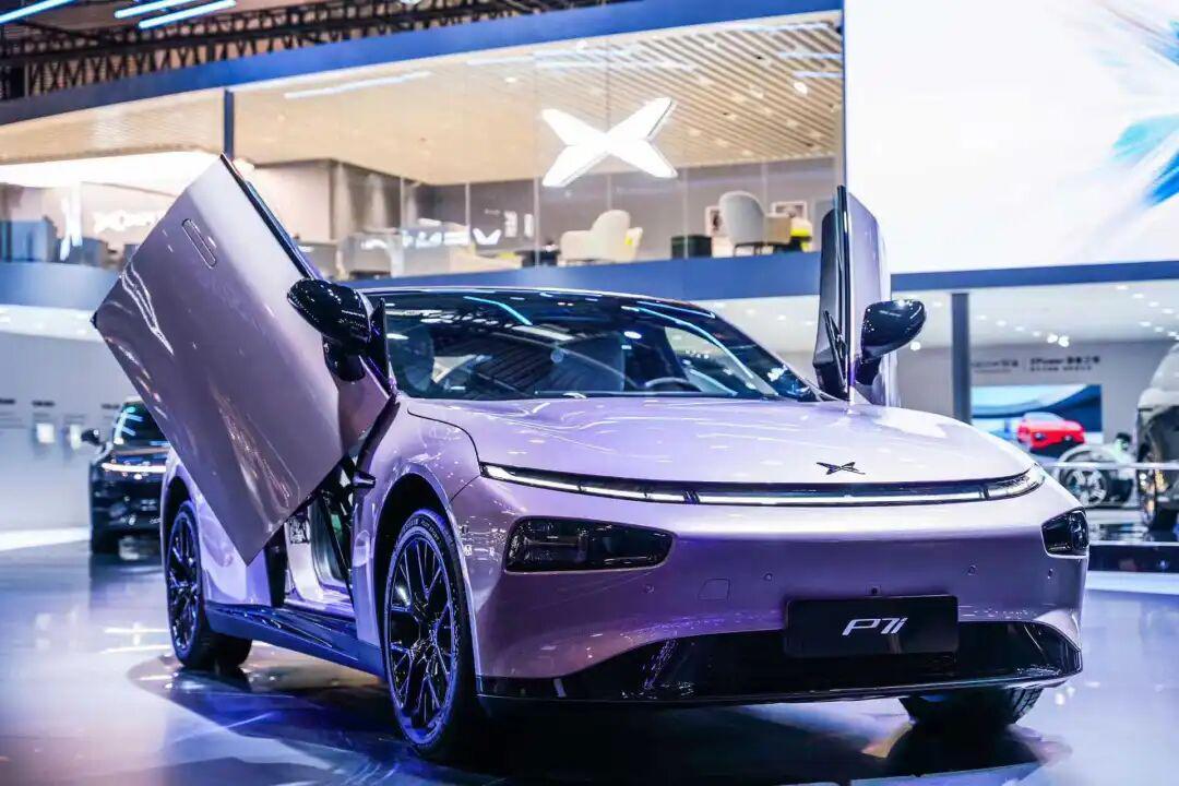 首次实现季度盈利，小鹏物理AI见成效｜财报眼