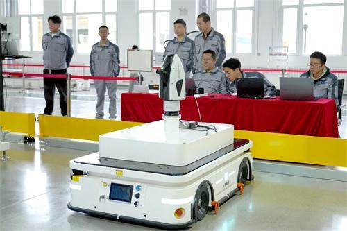 即将首飞！国产大型无人货运机背后 这条智能产线来自大连高新