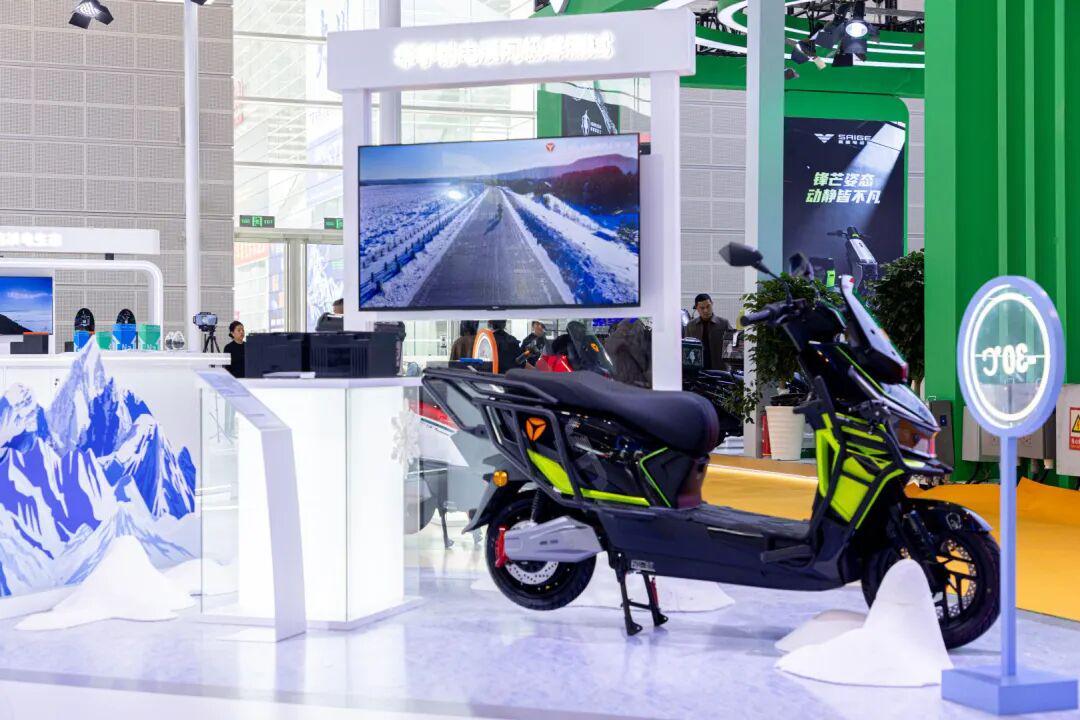 对话雅迪华宇陈建：如何用八年时间打通钠电「最后一公里」？