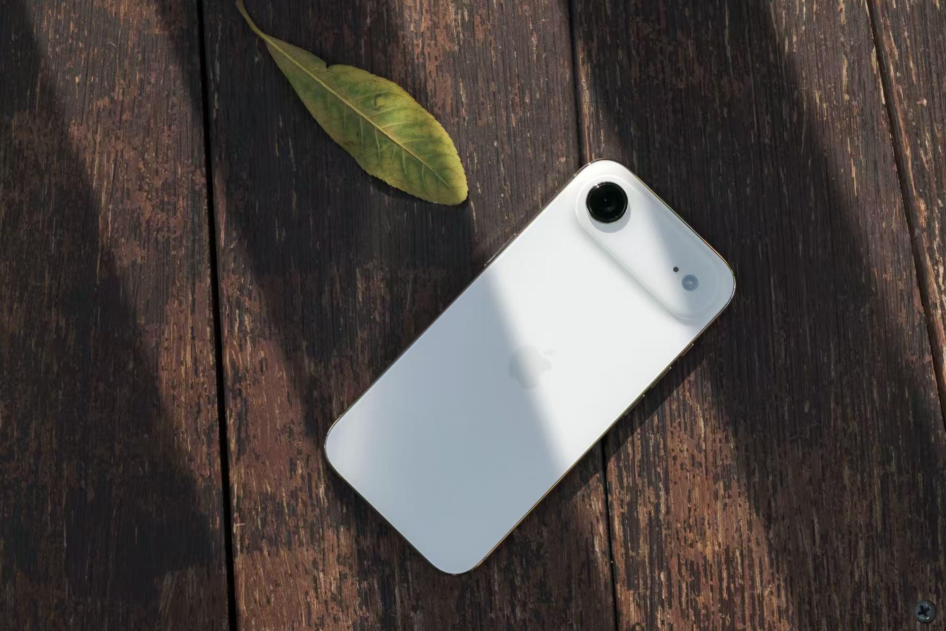 iPhone Air三个月体验：双机党的新宠，单机党的噩梦