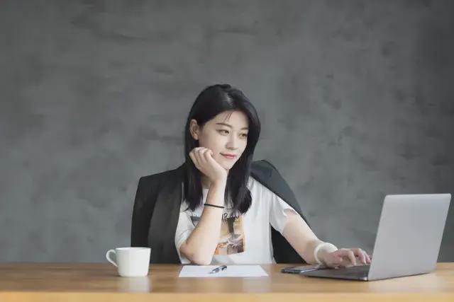 当每个员工都有AI搭把手