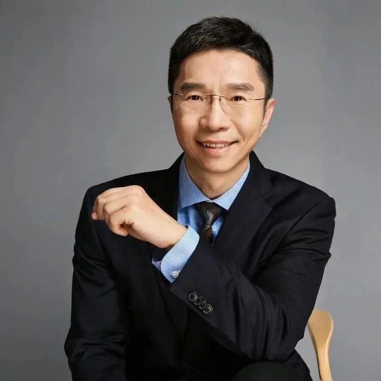 英韧科技董事长吴子宁：从空转到满载，AI SSD如何把闲置算力变成「有效算力」？丨存储芯片十人谈