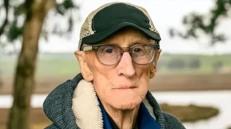 从嬉皮士到硅谷教父，他写了一本关于“维修”的书