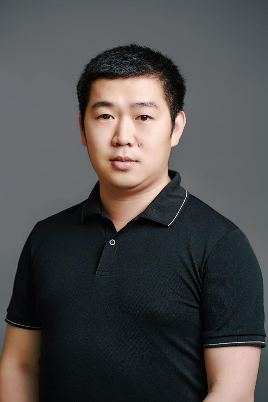 前微软AI亚太区首席应用科学家，已任同济大学长聘特聘教授